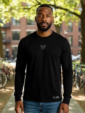 Under Armour dri fit basketball black king sleeve shirt size XL